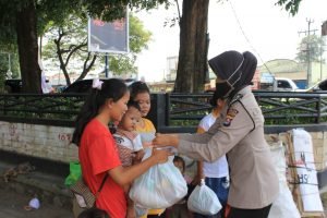 Ditreskrimsus Polda Banten Bagikan 1000 Paket