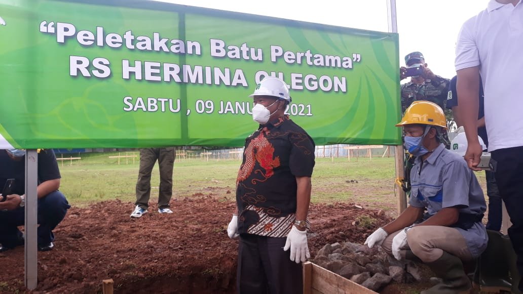 Peleakkan Batu Pertama Pembangunan RS. Hermina Dilakukan Oleh Walikota Cilegon