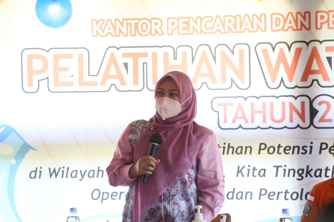 Basarnas Banten Gelar Pelatihan Water Rescue Di Pandeglang.