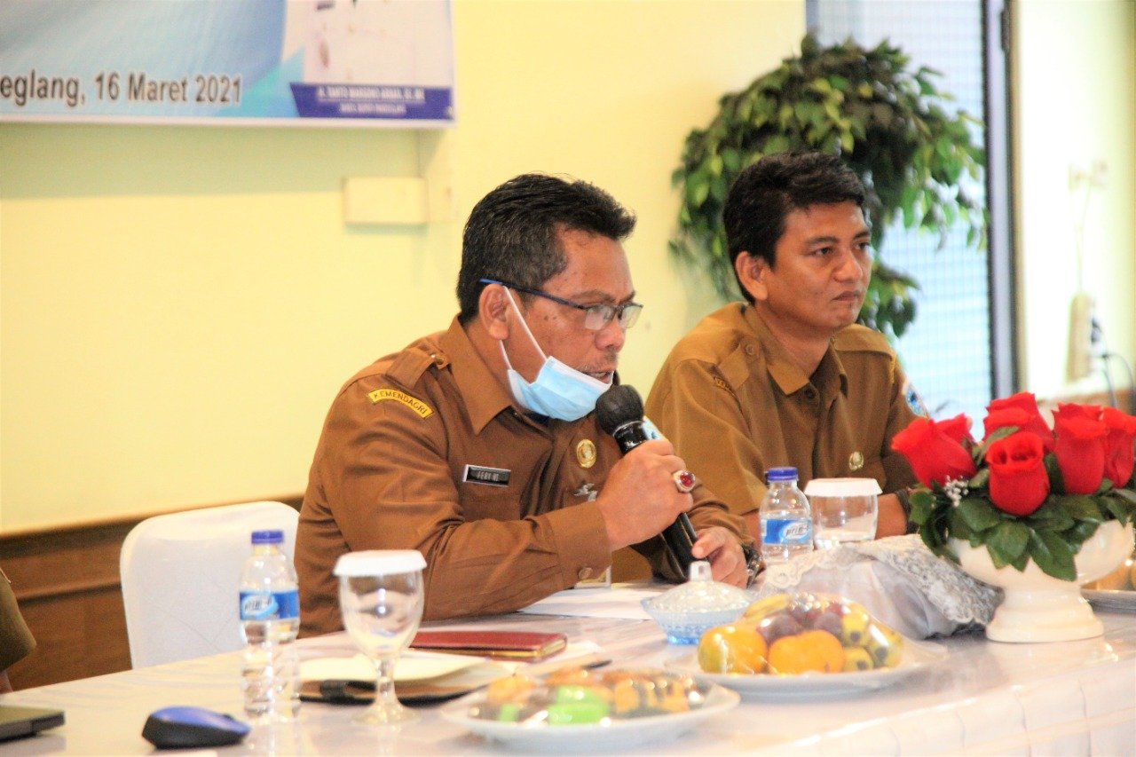 Sekda Pandeglang Pery Hasanudin pada acara sosialisasi tentang perda no 2 tahun 2020 Tentang Tata Ruang pengganti perda no 3 tahun 2011, di Rizki Hotel Selasa (16/3/2021).