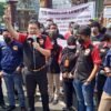 Stop Kriminalisasi, Puluhan Wartawan dan Advokat LQ Indonesia Lawfirm Gelar Aksi Damai di Mabes Polri