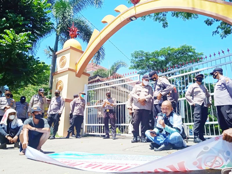 Sekda Kota Serang Dituntut Mundur