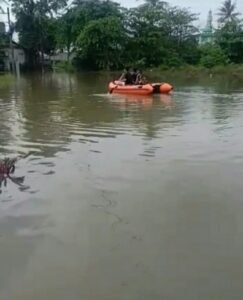 Diki : Pemerintah Diduga Tutup Mata Terkait Banjir Di Desa Cibadak Yang Tidak Ada Solusi