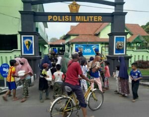 Wujud Kepedulian Denpom III/4 Serang Berbagi Kepada Masyarakat