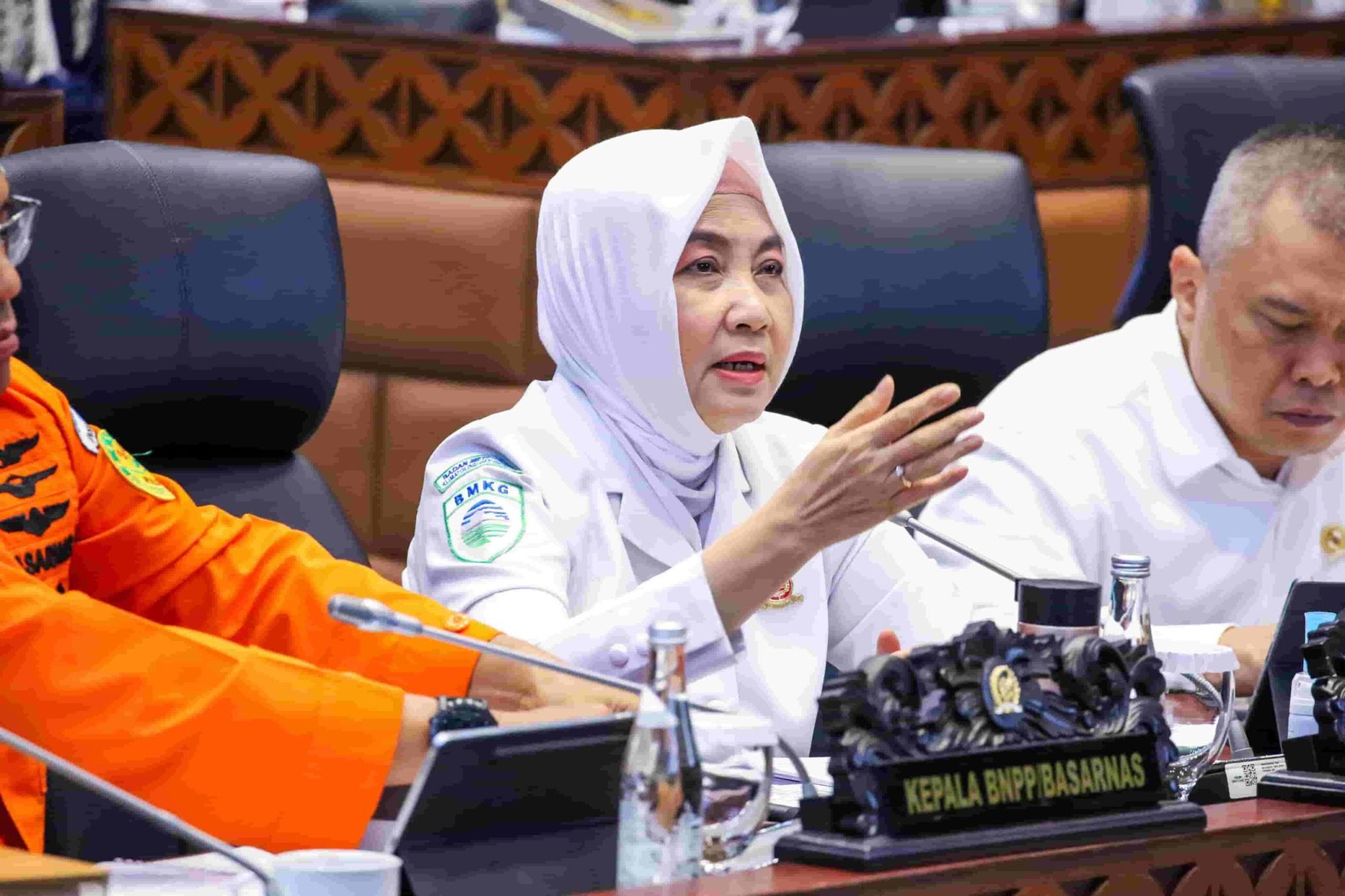 Jelang Libur Akhir Tahun, BMKG : Cek Informasi Cuaca Sebelum Bepergian!